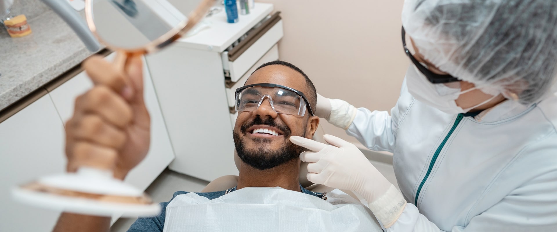 Do Health Centers in Aurora, Colorado Provide Dental Care for Low-Income or Uninsured Patients?